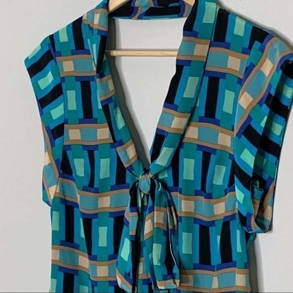 Tracy Reese top blue Silk geometric low back XS - Picture 5 of 12